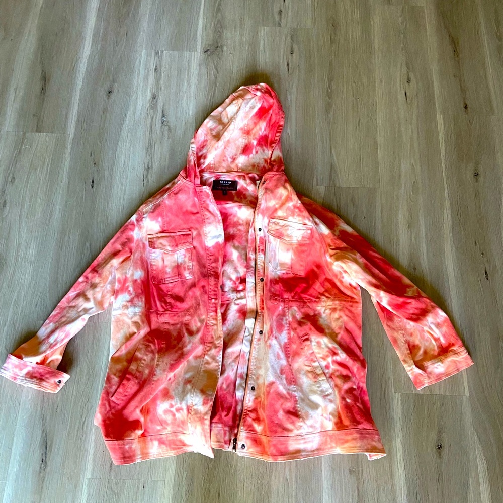 Torrid pink tie dye light weight jacket